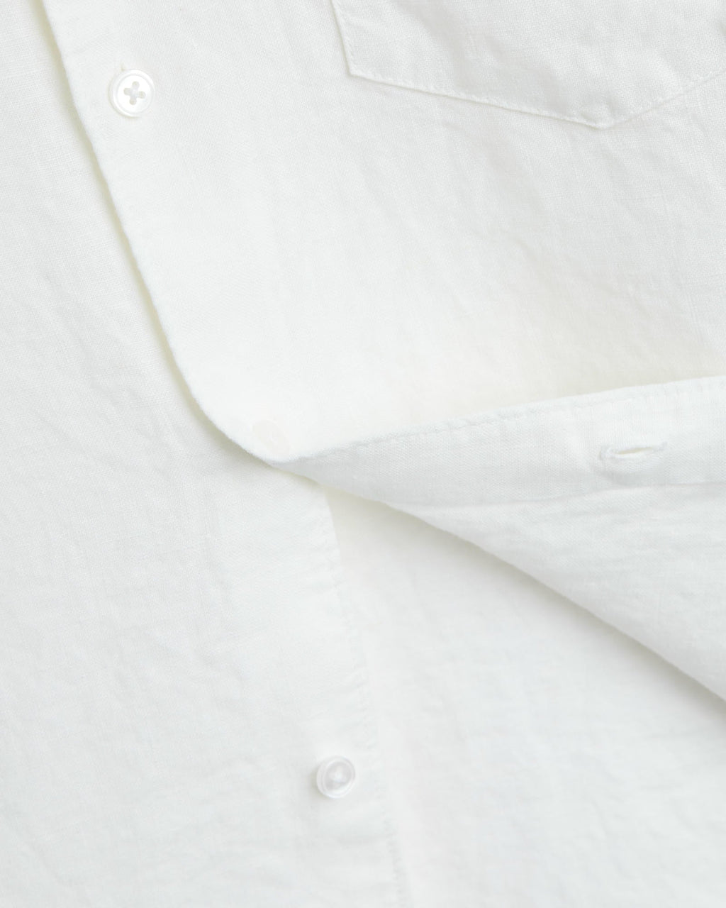 Men's Classic Long-Sleeve Button-Down Shirt