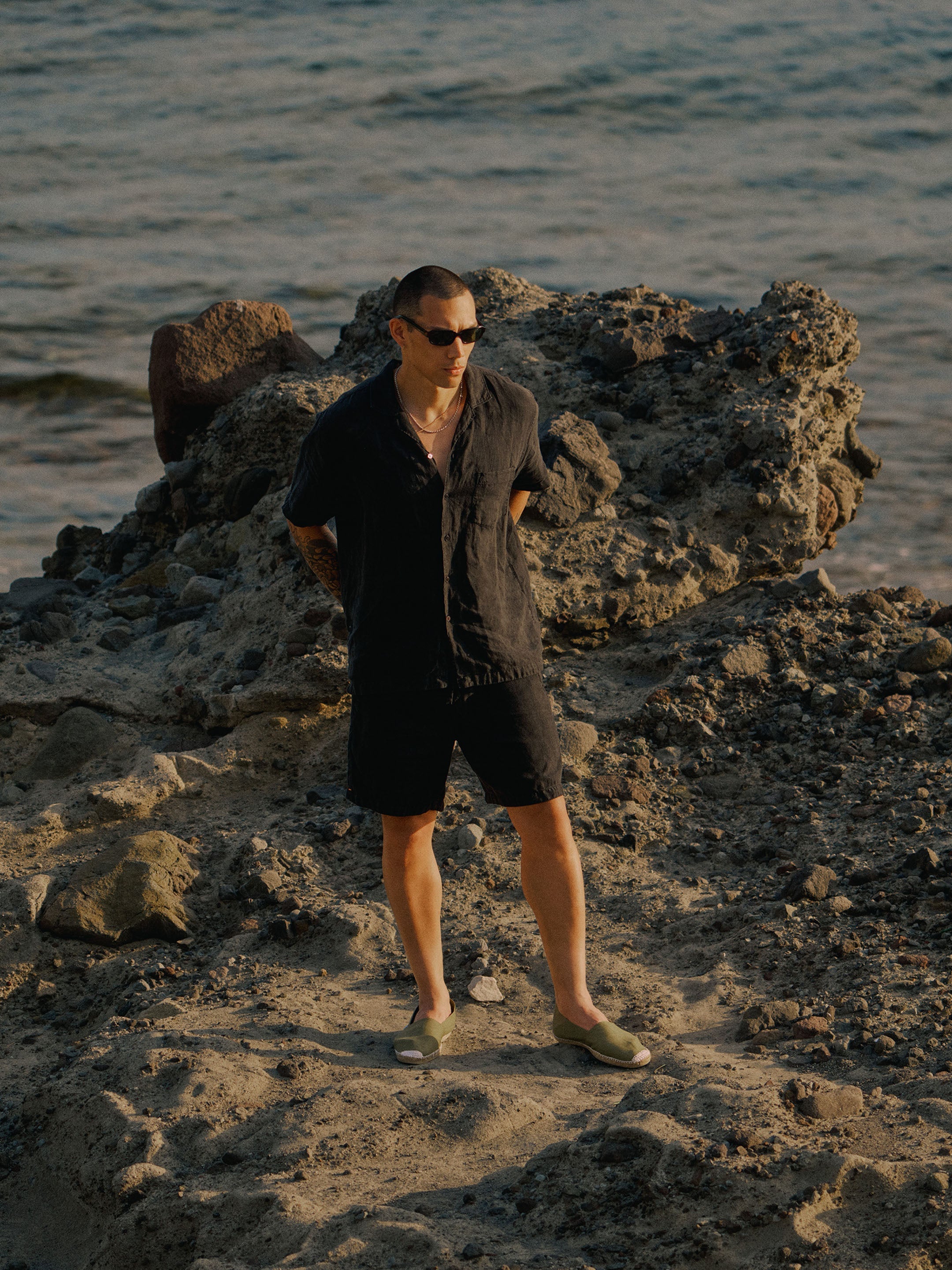 Men's Relaxed Cuban Collar Short-Sleeve Shirt